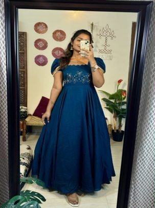 Aaradhya Embroidered Flare Gown
