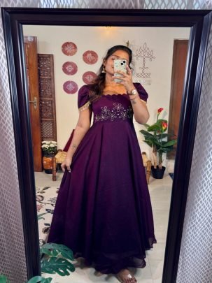 Aaradhya Embroidered Flare Gown