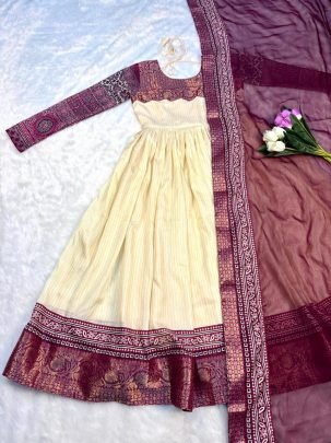 Most Trending Heavy Soft Dola Silk Jacquard Border Gown