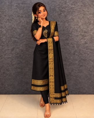 Murugan Vel Silk Cotton Kurti Set