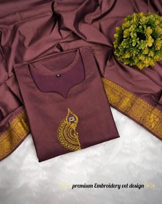 Murugan Vel Silk Cotton Kurti Set