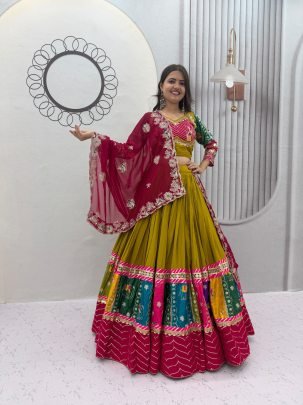 Navratri Royal Flair Lehenga Choli Set
