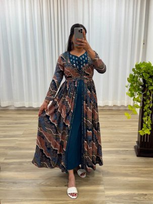 Party Wear Exquisite Gown