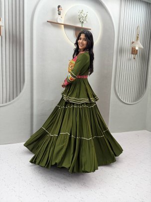 Royal Gamthi Koti Lehenga Choli Set