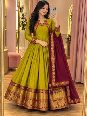 Samyukta Cotton Spun Gown with Rangoli Dupatta