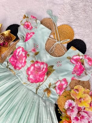 Soft Mul Mul Cotton Printed Gown with Maggam Work