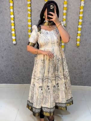 Telugu Bigg Boss fame Ritu Choudhary Dress