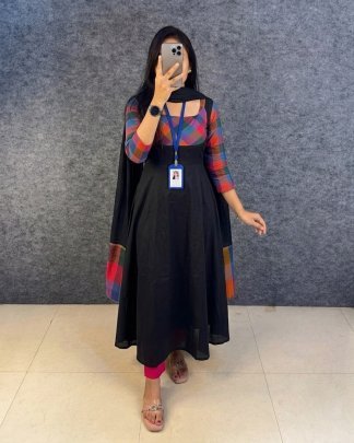 Women   s Flared Designer Anarkali Gown