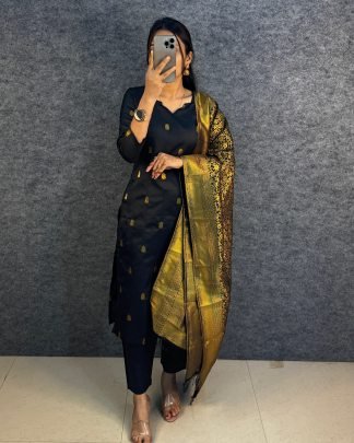 Women   s Traditional Kurta Pant Set with Dupatta